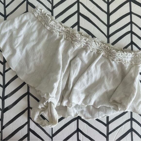 Urban Outfitters Out From Under Size L White Pointelle Elastic Waist Mini Short - Picture 1 of 3